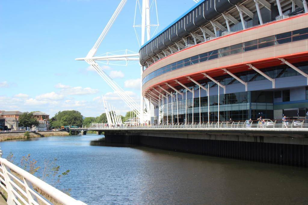 1 Fitzhamon Embankment Apartments Opposite Principality Stadium - Long Stay Offer Cardiff Phòng bức ảnh