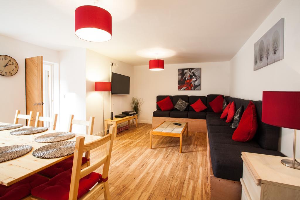 1 Fitzhamon Embankment Apartments Opposite Principality Stadium - Long Stay Offer Cardiff Ngoại thất bức ảnh