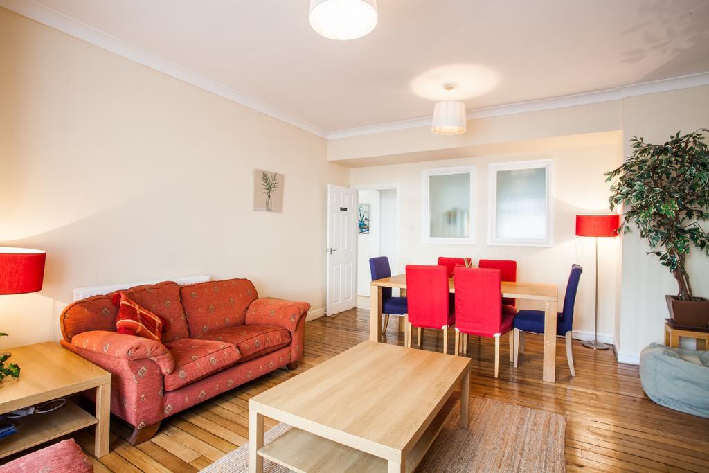 1 Fitzhamon Embankment Apartments Opposite Principality Stadium - Long Stay Offer Cardiff Phòng bức ảnh