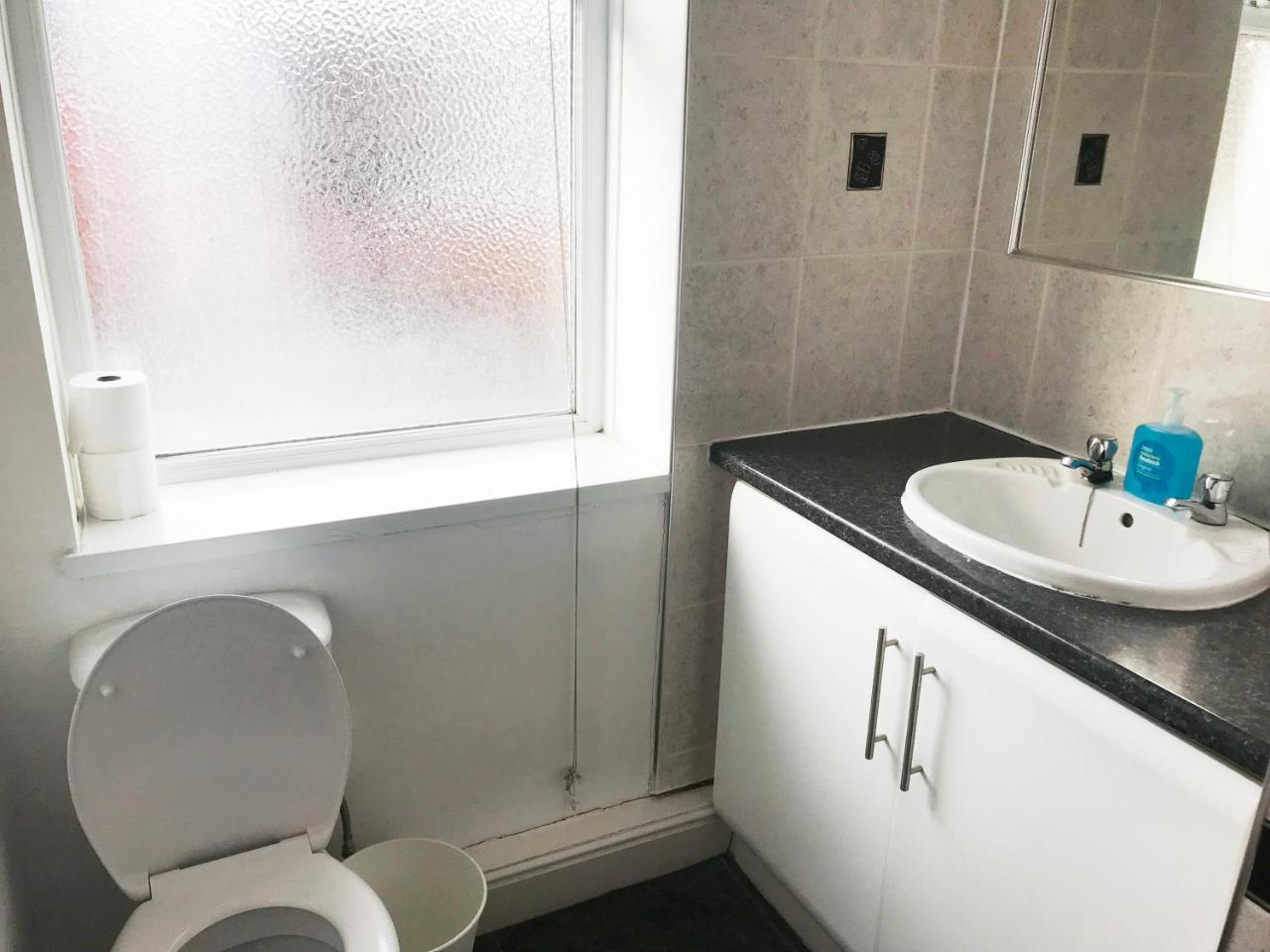 1 Fitzhamon Embankment Apartments Opposite Principality Stadium - Long Stay Offer Cardiff Ngoại thất bức ảnh
