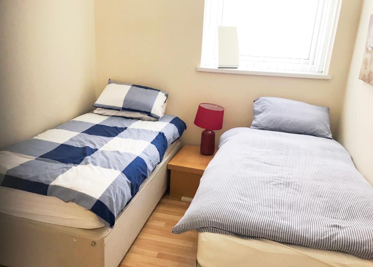 1 Fitzhamon Embankment Apartments Opposite Principality Stadium - Long Stay Offer Cardiff Ngoại thất bức ảnh