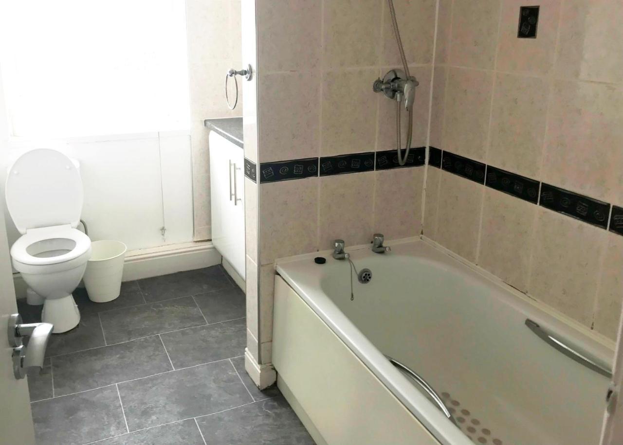 1 Fitzhamon Embankment Apartments Opposite Principality Stadium - Long Stay Offer Cardiff Ngoại thất bức ảnh